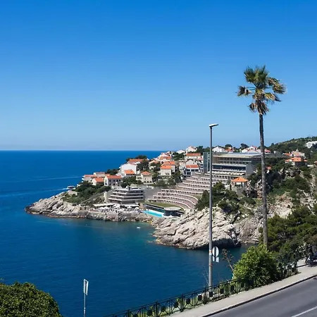 Guest house Mj's Sea Side 3*